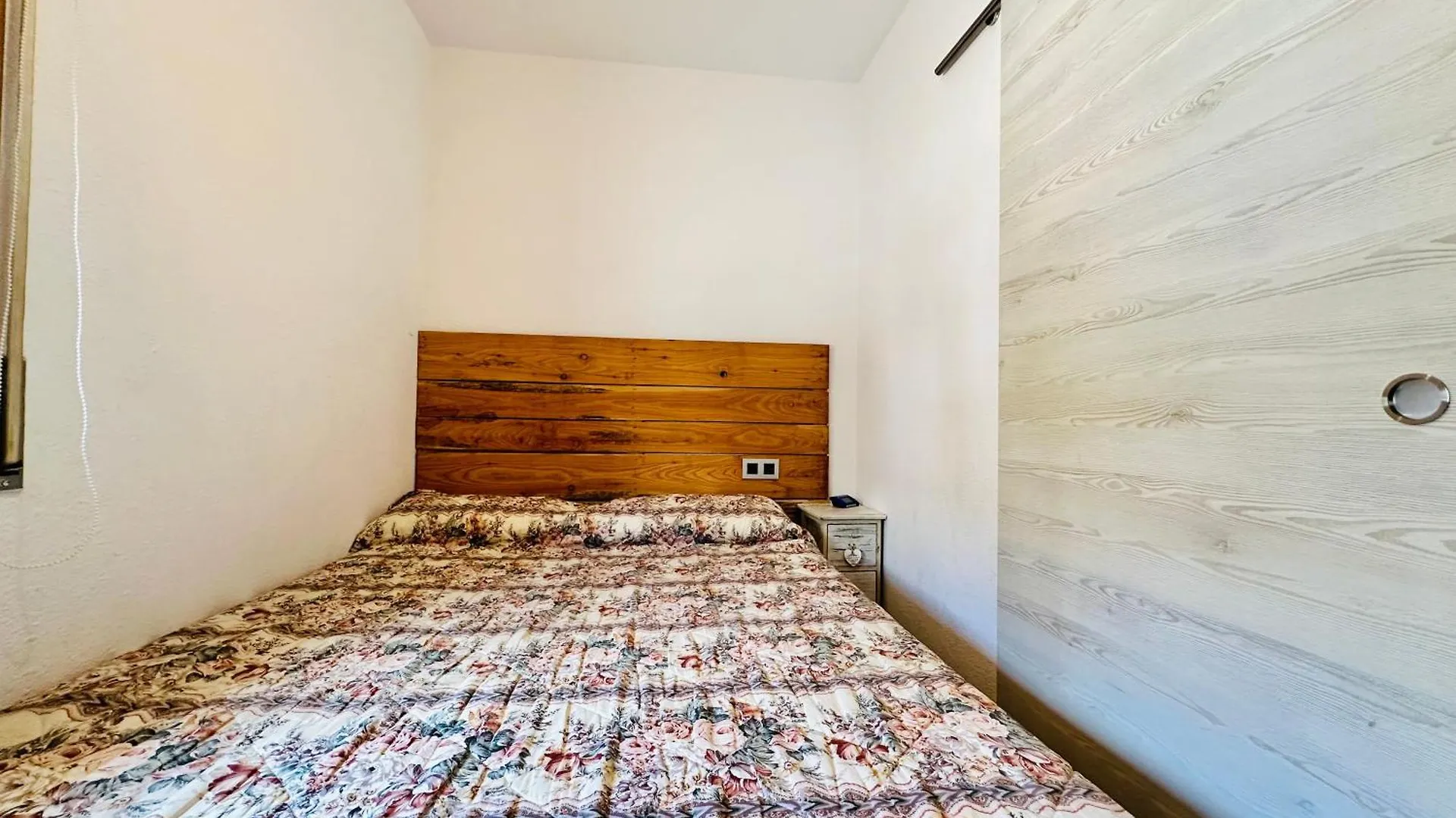 Port Ambar - Apartamento En La Marina De Empuriabrava - Balcon Con Vistas Al Canal - Playa - Wifi 0*,  Spanien